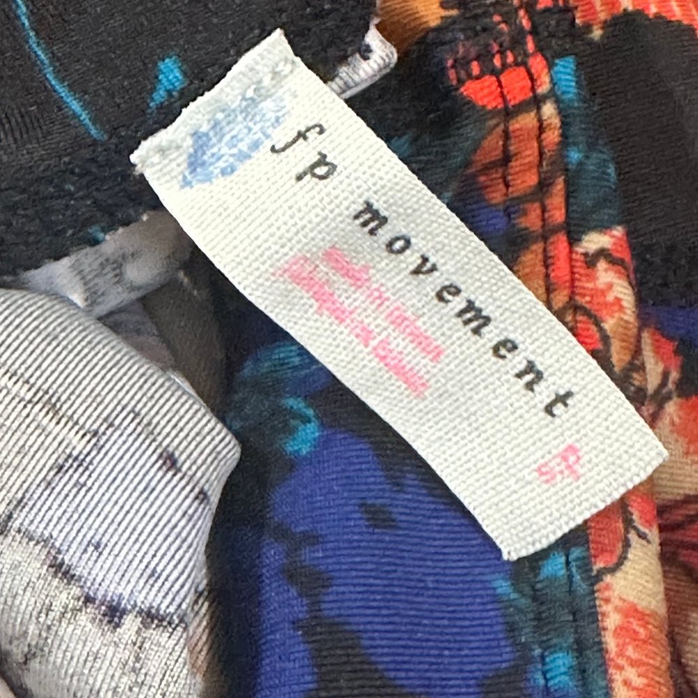 Free People Movement Leggings - Picture 3 of 8
